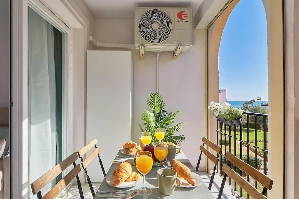 Erisa I Apartament La Carihuela 100 Mts Beach Torremolinos Apartment