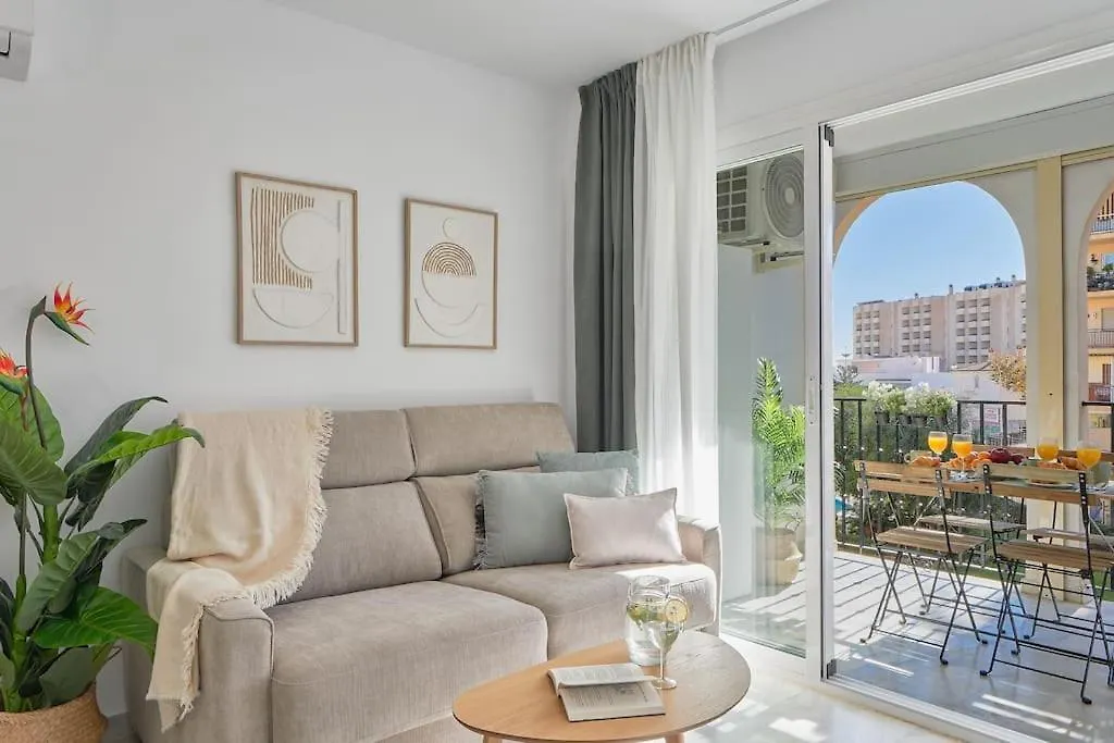 Erisa I Apartament La Carihuela 100 Mts Beach Torremolinos